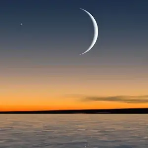 Moon Over Water Live Wallpaper